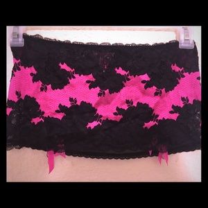 Very Sexy garter belt